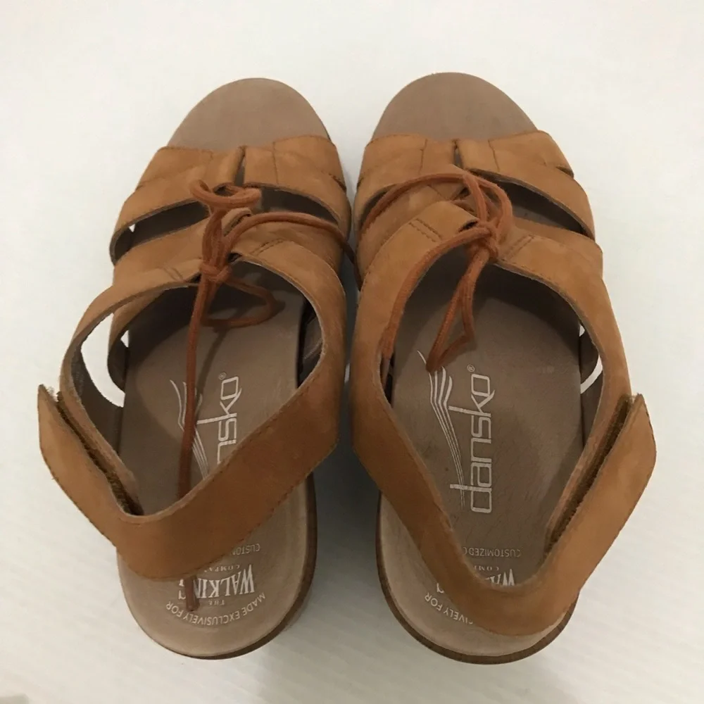 DANSKO JANET WOMENS CARMEL LEATHER WALKING SANDAL Size 37